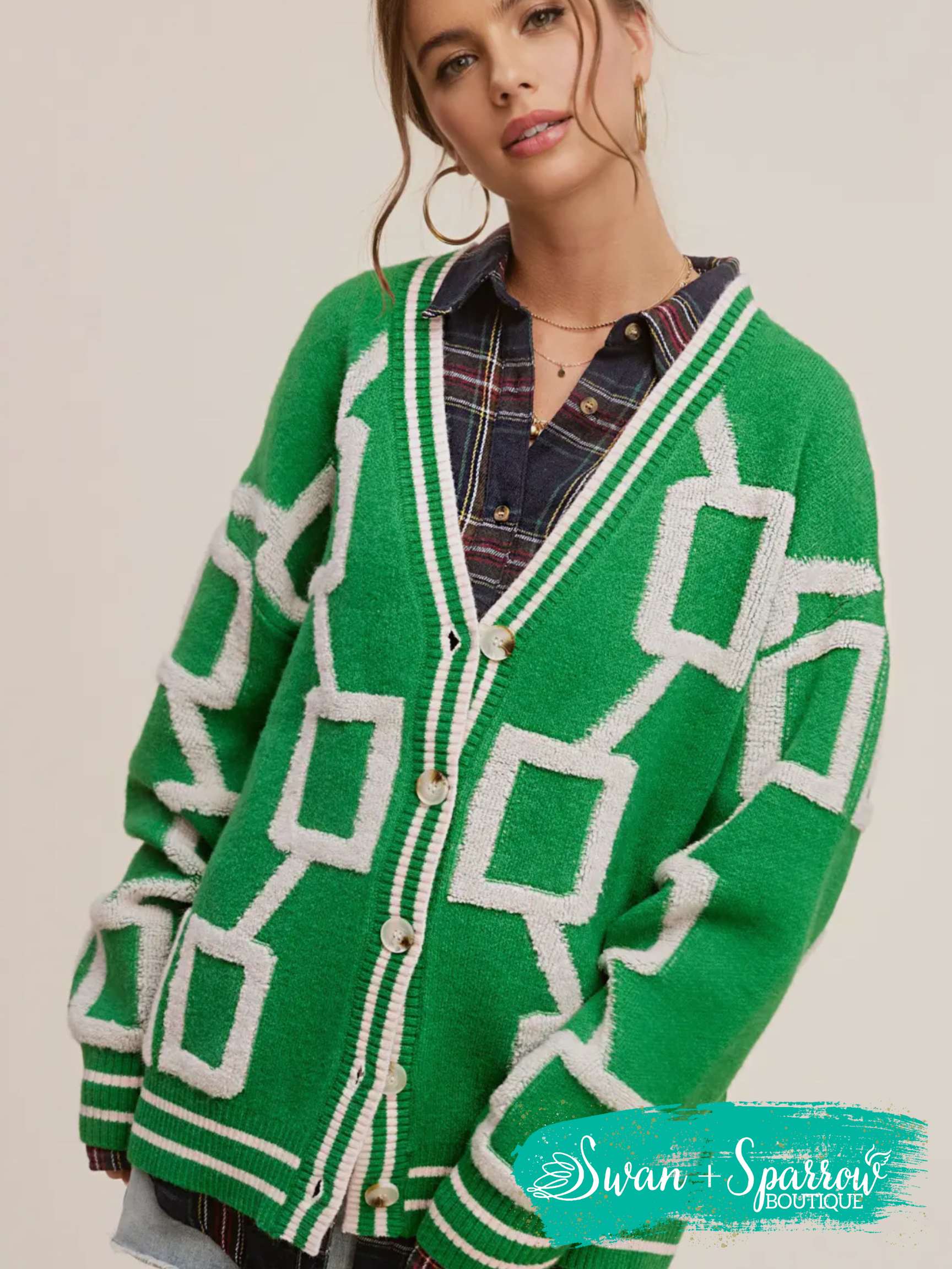 •THEATRE OF DREAMS - SWAN• cropped bamboo cardigan