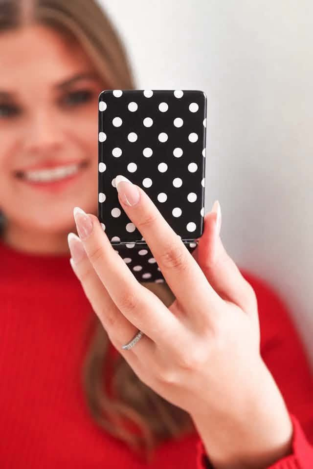 Compact Mirror