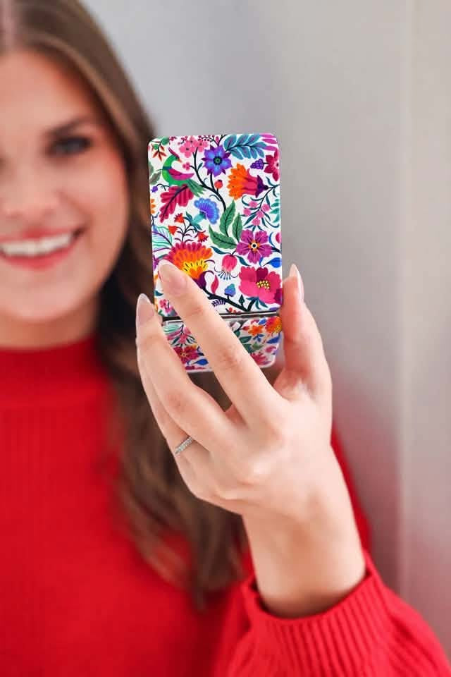 Compact Mirror